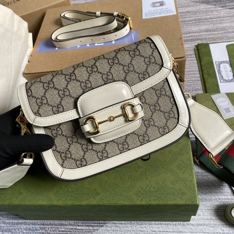Gvc*1 horsebit bags